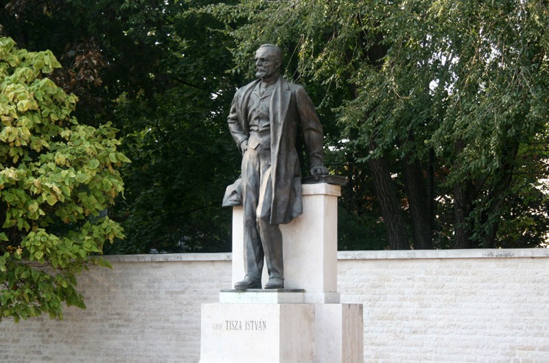 Gróf Tisza Istvánra emlékeztek Debrecenben
