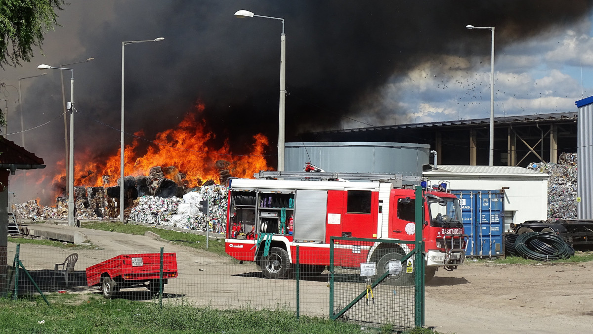 Tűz felgyői hulladékkezelő