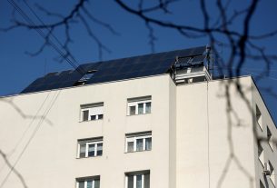 Szeged, panel ház, lakás, ingatlan, albérlet, napelem