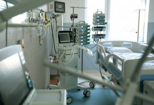 Szeged, klinika, Infektológia, SZTE, orvos, ellátás, egészségügy, lélegeztetőgép