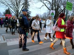 Szeged, óvoda, óvodapedagógus, óvonő, nevelés, gyerek, demonstráció, tüntetés, bér, fizetés