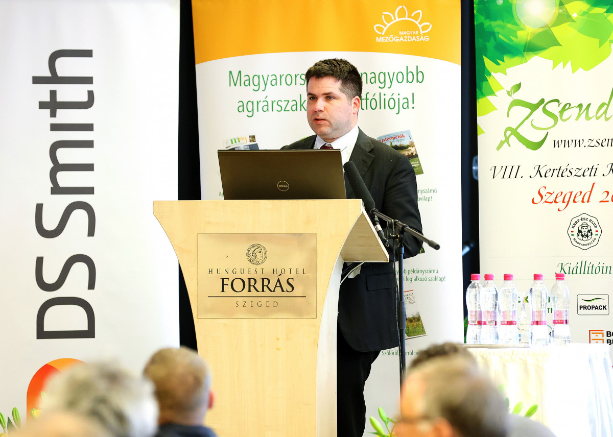 Szeged, Zsendülés, Kertészeti konferencia, kertészet, gazdaság, Nobilis Márton