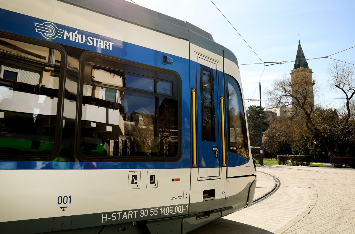 Hódmezővásárhely, Tram train, Andrássy út, MÁV, közlekedés