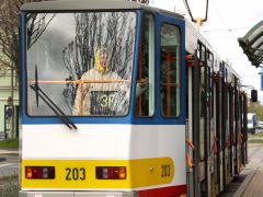 Szeged, Dugonics tér, villamos, tömegközlekedés