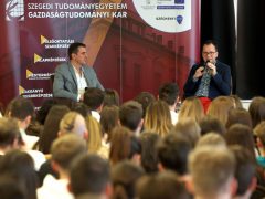 Szeged, Balogh Péter, Angyalbefektető, előadás