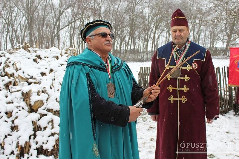 Vince-napi vesszővágás Ópusztaszeren