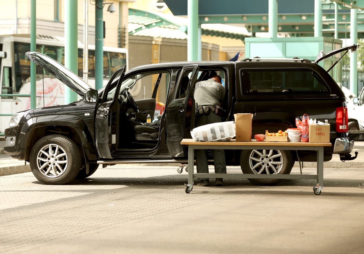 Röszke, röszkei határátkelő, határ, vám, ellenőrzés