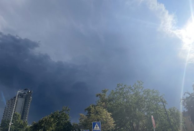 Zivatarfelhő Debrecen felett