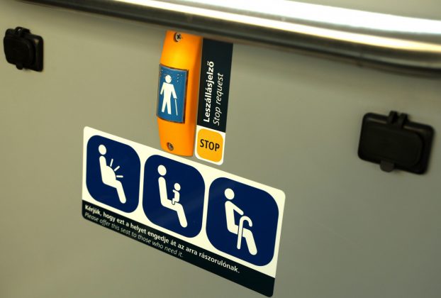 Szeged, Volánbusz, elektromos busz, közlekedés, tömegközlekedés, utazás, bemutató, Széchenyi tér