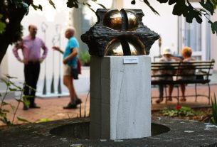 Szeged, Találkozások, kiállítás, Wagner Udvar, kultura, művészet, szobor