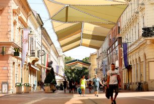 Szeged, meleg, nyár, kánikula, hőség, hőségriasztás, strand, fürdő, időjárás, Kárász utca