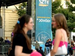 Szeged, Szegedi Tudományegyetem, SZTE, egyetem, Pont Ott Parti, Dugonics tér, felvételi ponthatárok kihirdetése, Honey Beast