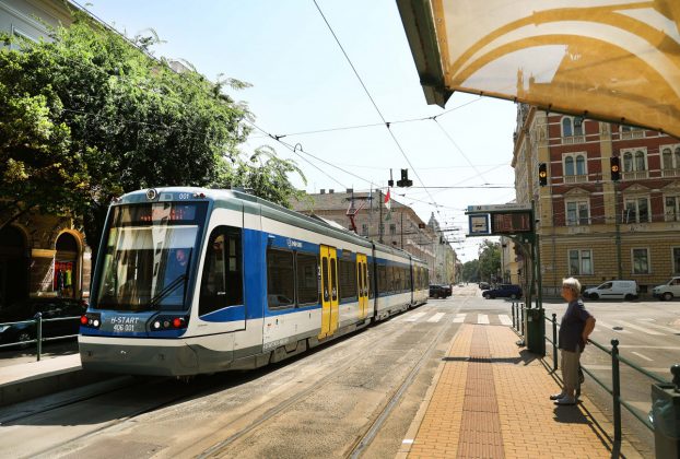 Szeged, vágányzár, villamos, vasútvillamos, Tram train, Kossuth Lajos sgt., Széchenyi tér, MÁV, közlekedés, tömegközlekedés, utazás