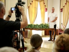 Szeged, fogyatékos- és idősügyi támogatások átadása, önkormányzat, Botka László, városháza