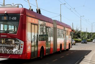 Szeged, 19-es troli, troli, közlekedés, tömegközlekedés, Felső Tisza-part, SZKT