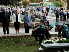 Szeged, október 6., megemlékezés, Aradi vértanúk tere, koszorúzás
