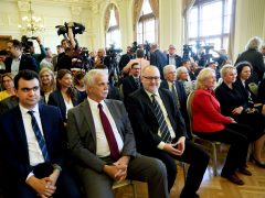 Szeged, Karikó Katalin, Nobel-díj, kutató, kutatóprofesszor, köszöntés, SZTE, Szegedi Tudományegyetem, ünnepi ülés, egyetem