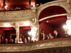 Szeged, Szegedi Nemzeti Színház, 140 éves, gálaműsor, emléktábla, avatás, ünnepség, kultura, színház, Karikó Katalin