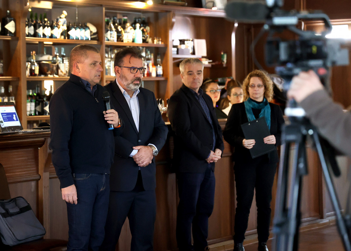 Szeged, fejlesztés, folyó, Románia Magyarország Európai Regionális Együttműködési Program, projektzáró, Vízmű