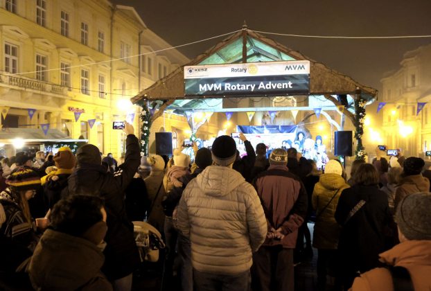 Szeged, Rotary Advent, jótékonyság, Klauzál tér