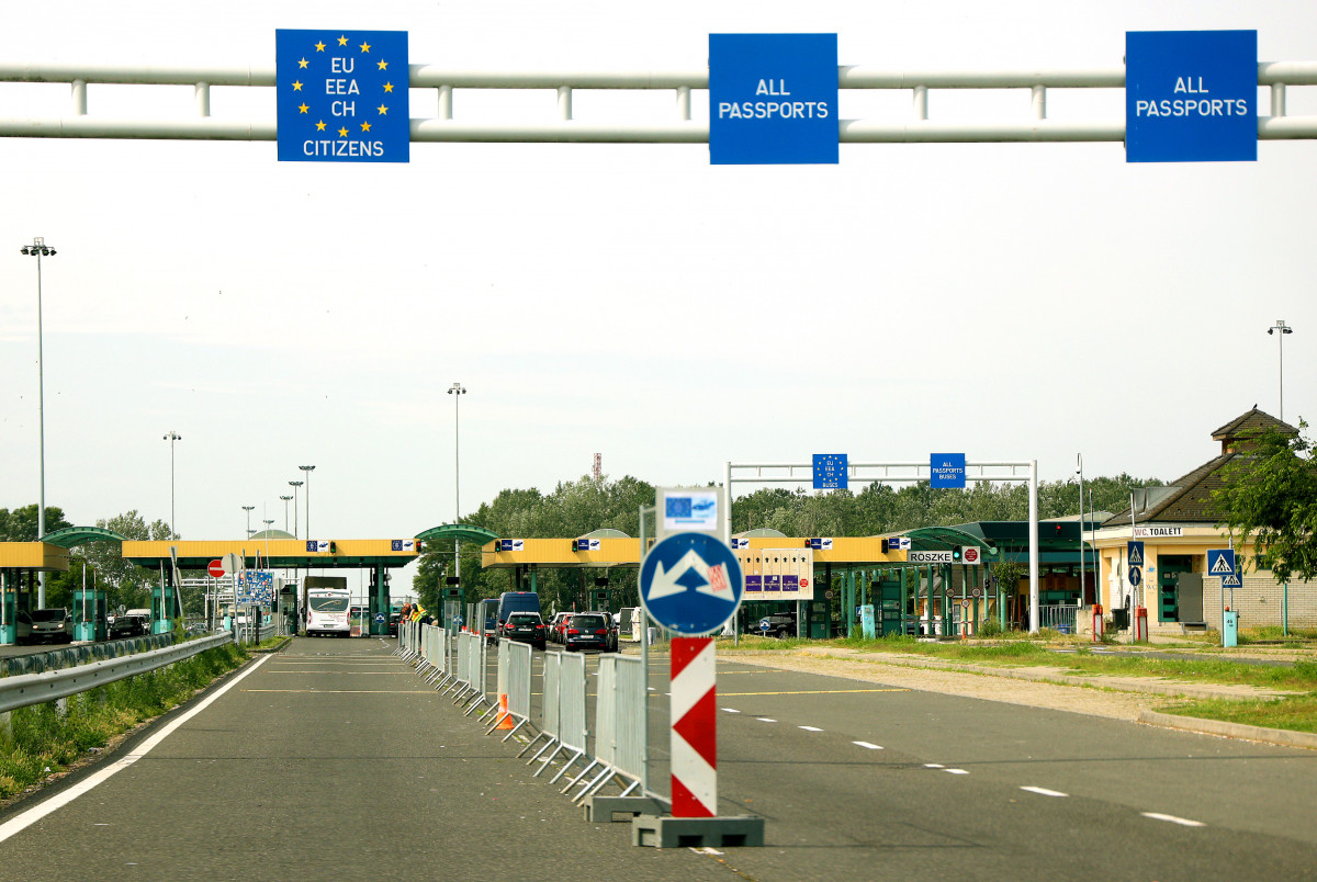 Röszke, röszkei határátkelő, határátkelő, határ, ellenőrzés