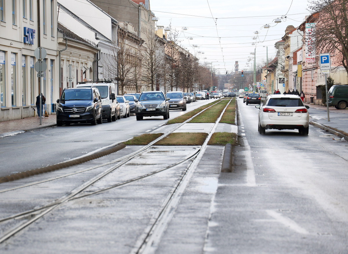Szeged, Kálvária sgt., közlekedés, forgalom