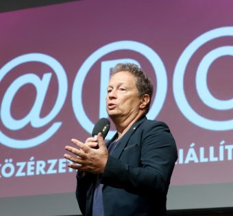 Szeged, Civil Konferencia, Szent-Györgyi Albert Agóra, Geszti Péter, MiniARC kiállítás