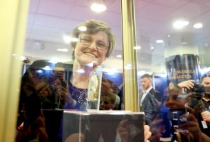Szeged, Karikó Katalin, ünnepi ülés, Szegedi Tudományegyetem, TIK, Nobel-díj, kiállítás, SZTE, egyetem, ünnepség