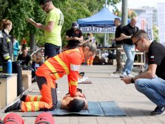 Szeged, horizontális lépcsőfutó verseny, tűzoltó, mentős, Huszár Mátyás rakpart, verseny