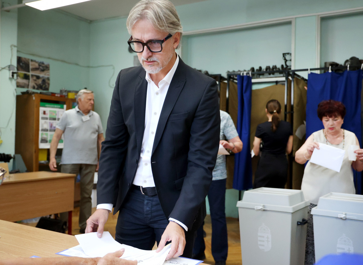 Szeged, Fülöp László, Fidesz, polgármesterjelölt, Csonka iskola, választás, szavaz, szavazás