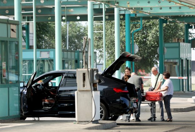 Röszke, sajtótájékoztató, röszkei határátkelő, határátkelő, határ