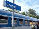 Szeged, nyár, hőségriadó, hőség, meleg, kánikula, július, Nagyállomás, MÁV, vonat, utazás, víz, vízosztás