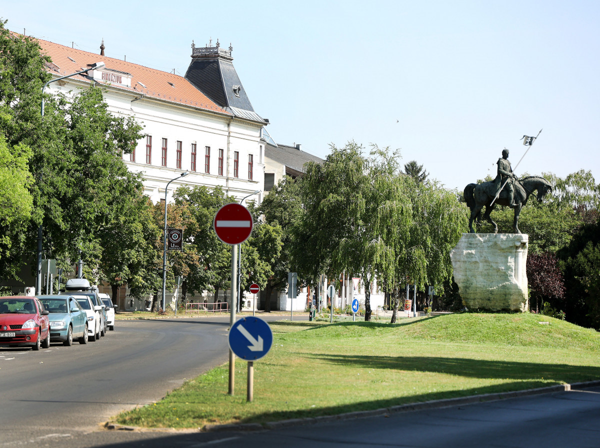 Makó, belváros, nyár