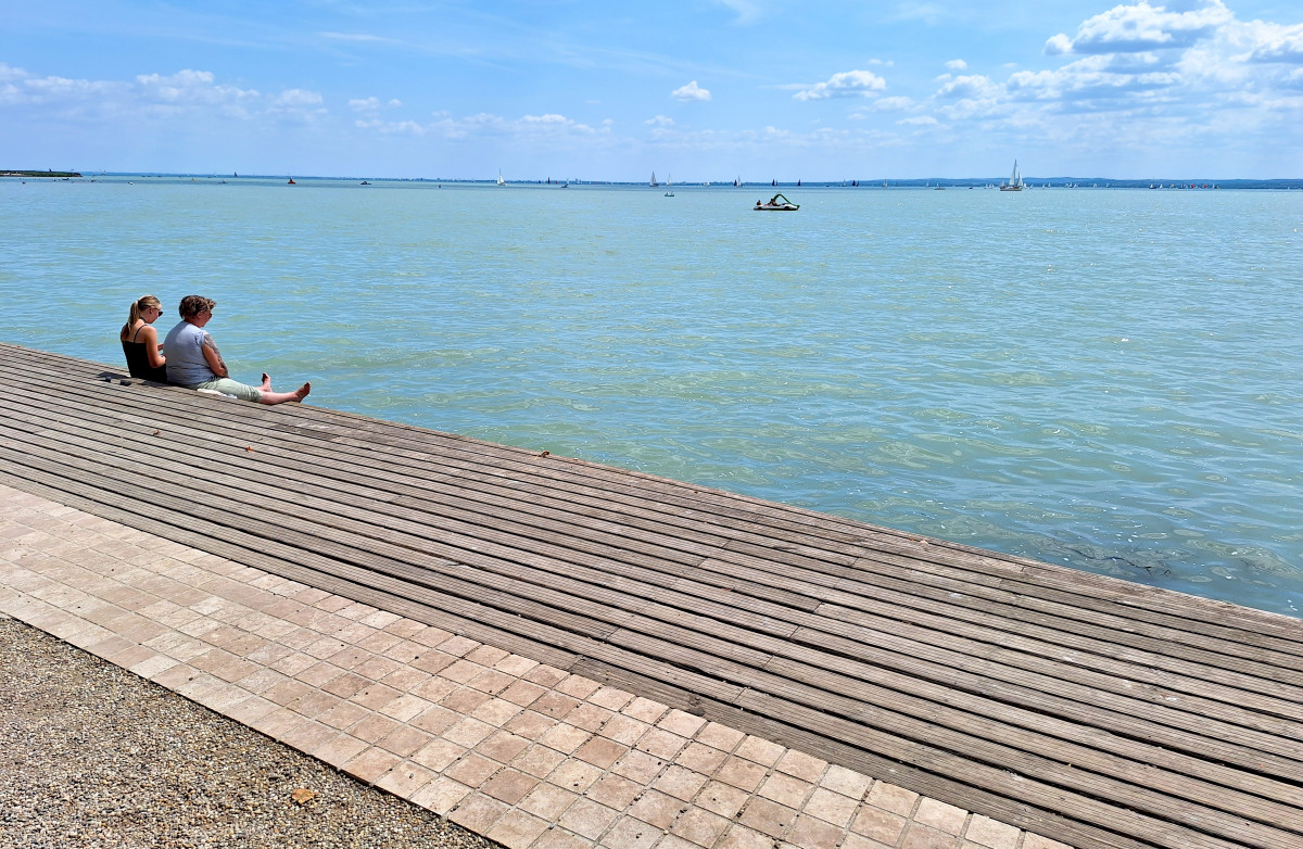 Balatonfüred, Balaton, Tagore sétány, nyár, nyaralás, turizmus