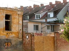 Szeged, házbontás, Hajós utca, társasház, ház, lakás, ingatlan