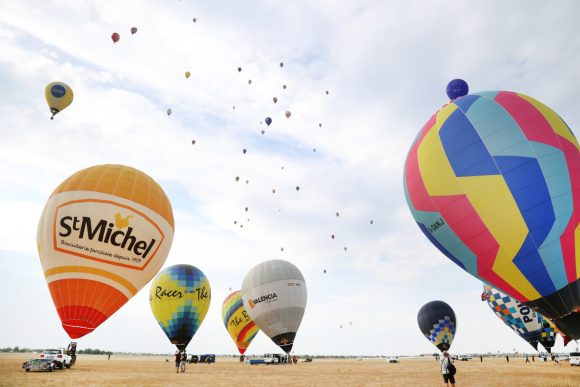 Szeged, 25. FAI Hőlégballon Világbajnokság, hőlégballon, repülés, repülőtér, sport, verseny
