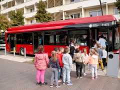 Szeged, Európai Autómentes Nap, troli, gyerekek, közlekedés, Dugonics tér