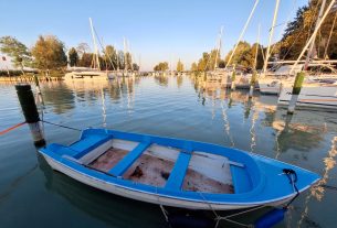 Balaton, Tihany, turizmus, utazás, kikötő, vitorlás