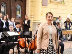 Szeged, Radnóti Miklós Emlékséta, Radnóti Gimnázium, vers, irodalom, kultura