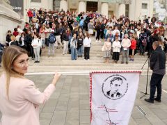 Szeged, Radnóti Miklós Emlékséta, Radnóti Gimnázium, vers, irodalom, kultura