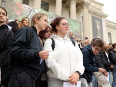 Szeged, Radnóti Miklós Emlékséta, Radnóti Gimnázium, vers, irodalom, kultura