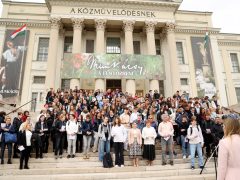 Szeged, Radnóti Miklós Emlékséta, Radnóti Gimnázium, vers, irodalom, kultura