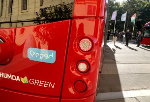 Szeged, ZÖLD BUSZ PROGRAM, sajtótájékoztató, környezetkímélő, elektromos meghajtású, troli, trolibusz, Széchenyi tér, közlekedés, tömegközlekedés
