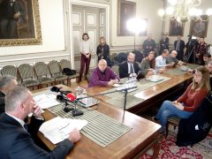 Szeged, Lázár János, városháza, Botka László, értekezlet, plenáris ülés, tárgyalás, közlekedés, politika