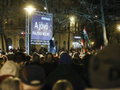 Szeged, Magyar Péter, országjáró körút, Széchenyi tér