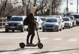 Szeged, roller, elektromos roller, közlekedés