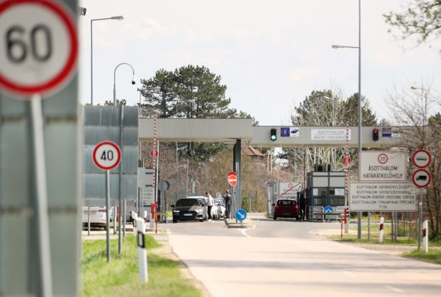 Ásotthalom, határ, határátkelő