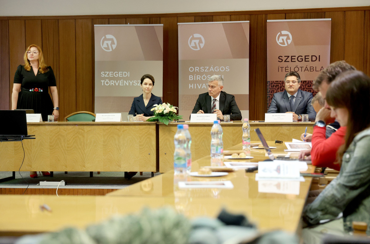 Szeged, Szegedi Ítélőtábla, Szegedi Törvényszék, összbírói értekezlet, sajtótájékoztató, bíróság