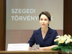Szeged, Szegedi Ítélőtábla, Szegedi Törvényszék, összbírói értekezlet, sajtótájékoztató, bíróság