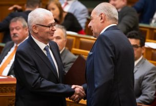 Polt Péter. Sulyok Tamás. Alkotmánybíróság. Fotó: Sulyok Tamás FB